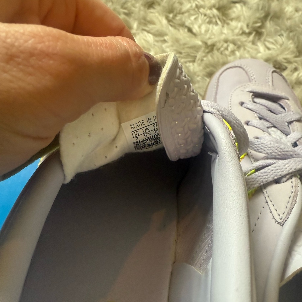 adidas Women's Sneakers in Light Gray and Neon Yellow - Picture 5 of 8